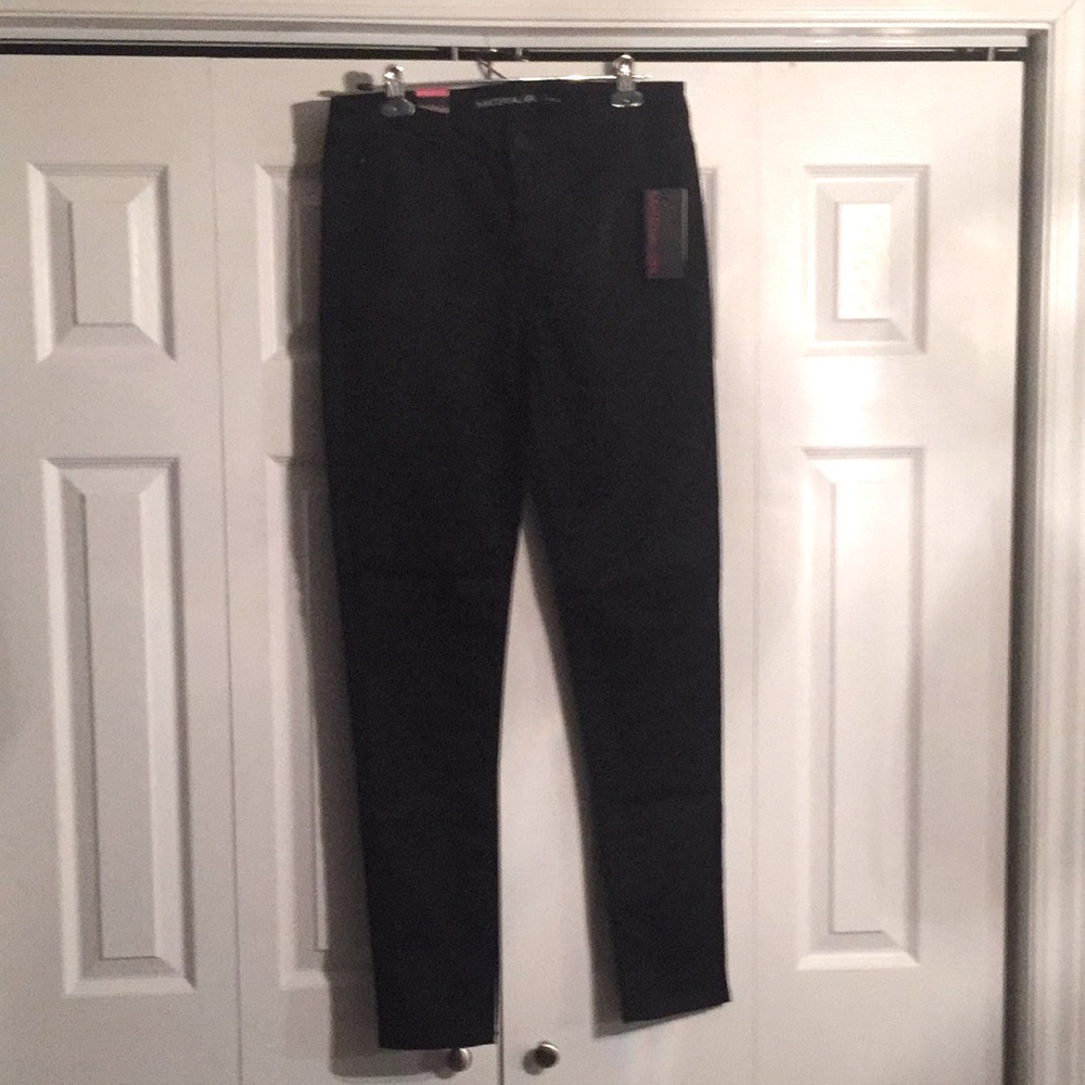 NWT Black Material Girl pants size 29